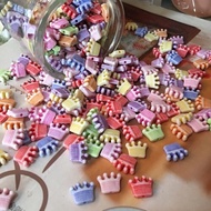 30g ABC2001 Crown Beads There Is A Rope Hole Size 10x13 Mm Weight 30 Grams.