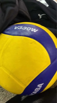 Mikasa V330W Volleyball