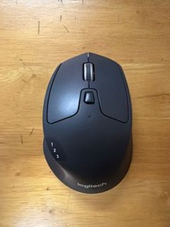 Logitech M720 無線滑鼠