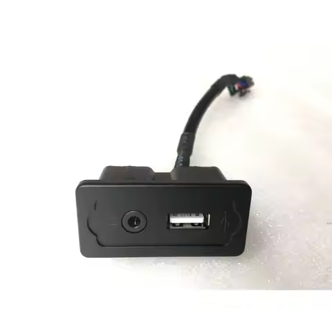 Adapted to Chinese Brilliance FRV FSV H530 V5 H330 USB Interface CD Interface Audio Interface