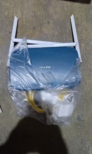 2二手 ROUTER 路由器 功能正常 HKD 100 可以WHATSAPP約青衣工廈囉