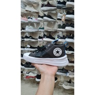 Converse kids shoes size 30
