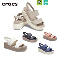 crocs แท้  WOMEN’S CROCS BROOKLYN LOW WEDGE  รองเท้าส้นหนา  รองเท้าเพื่อสุขภาพผู้หญิง สีชมพู 39