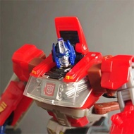 Transformers Generations IDW Deluxe Class Orion Pax optimus prime