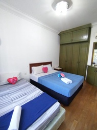 อพาร์ตเมนต์ 1 ห้องนอน 1 ห้องน้ำส่วนตัว ขนาด 56 ตร.ม. – มารีนา ไอส์แลนด์ (Sweet Deluxe Apartment )