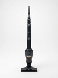 Electrolux 直立式無線吸塵機