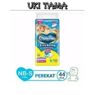 Pempers Mamypoko Newborn Nb S44 M40 Pempers Mamypoko Perekat S M Lahir