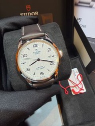 清貨價Tudor 帝舵1926系列皮帶機械表39mm