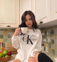 🔥jennie同款 刺繡圓領白色衛衣 Ck logo hoodie calvin klein