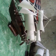 miniatur pajangan kapal layar dari bambu