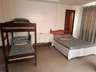 Pangsapuri m² dengan 1 bilik tidur dan 1 bilik mandi peribadi di Bandar Puerto Princesa (B & J BUIL