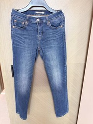 Levis 牛仔褲