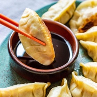 Dumpling Seafood Gyoza Chicken Gyoza （50/pcs）海鲜水饺鸡肉水饺 Ladu – Gyoza Makanan Laut / Gyoza Ayam