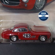 Toysk model car Mercedes Benz 300 SL Hotwheels Premium Red 1:64 scale