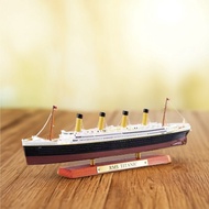 Classic Luxury Cruise Simulation Alloy Ship Model Titanic Britain Nick Ornaments Children's Toys
