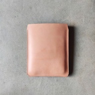 全苯染皮革 iPad 保護套 昭南頭層牛革 淺棕色 / 原色 平板電腦 Apple Pencil 亦可收納