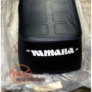 Yamaha Y80 ET Seat Assy / Tempat dudk (Tapak besi)(Stock lama)
