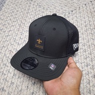 BLACK NEW ORLEANS SAINTS 2025 SIDELINE LOGO 9SEVENTY NET CAP/HAT BY NEW ERA