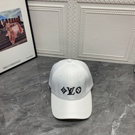 Chanel6666 Black Classic Double C Embroidered Knitted Hat