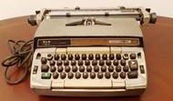 SCM 古董電動機械式打字機 (Smith-Corona Electra 220)