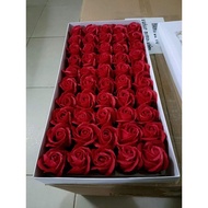 Wax roses box of 50