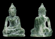 泰國高僧佛牌 － 2558 Wat Luang 拜縣(Pai)【 當地最靈驗的三尊佛祖緬甸玉雕小玉佛 】僅製 227 尊