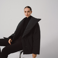 INC/REPURPOSE女裝高訂多變領型環保仿絨棉舒適保暖外套 黑色
