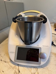 Thermomix all-in-one multi cooker lightly used