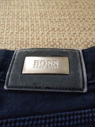義大利製造 Hugo Boss 藍黑色直筒牛仔褲
