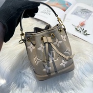 全新 LV　Nano noe  大象灰小水桶