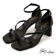 FM SHOES Flat Ankle Strap Cat Heel Sandals Black