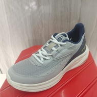 Spotec running dominate