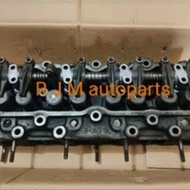 cylinder head isuzu panther 2,3CC