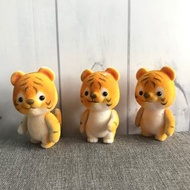 一套3隻 關節可動 花裝飾 裝飾擺件 永生花裝飾 floraldecoration 永生花公仔 永生花小公仔 永生花公仔擺設 森林家族公仔 裸體森林家族 森林家族 森林家族絨毛公仔 森林家族擺件 森林