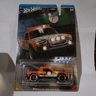 Hot Wheels Porsche 914 Safari (Card Creased)