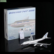Preferred SQ Wings 1: 200 Boeing B747-400 N401PW Alloy Airplane Model Polishing