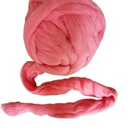 Thick Wool Yarn Merino Extra Thick Carpet Yarn Hand-Knitted Wool Yarn Knitted Wool Yarn Pink Iceland