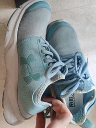 under armour 波鞋