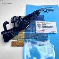 Retainer Bracket Upper Rear Right Bumper Mount 52562-0K050 Kiri 52563-0K050 Toyota Fortuner VRZ 2016