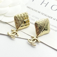 Light Gold Diamond-Shaped Double-Stitch Earrings Lady Feel Design KT8C