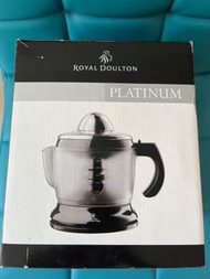 全新未用過 Royal Doulton 榨汁機 1L