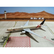 Phoenix 4404 Phoenix 4404 Phoenix Arab Air B777-300ER HZ-AK42 1: 400 Please Don't Ask Me A Brand New