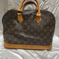 LV Alma PM 貝殼包