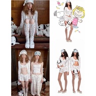 1jinn x Snoopy airport look ️