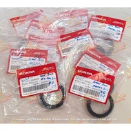 Honda Forza 300 Gear Box RH Dust Seal Oil seal (34X46X8) (Transmission #12) CVT Genuine Honda Spare 