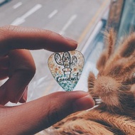 【客製化禮物】繪畫風 擁抱自我 押花彩虹結他撥片PICK