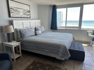 Beach Front Ocean View Condo - Top of the Gulf 615