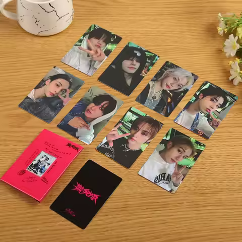 New Stray Kids 8PCS SKZOO KPOP Korean Wave Music Group Bang Chan Felix Hyunjin HAN LeeKnow Fan Photo