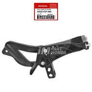 64223-K2F-N00 Scoopy eSP LED K2F AHM Headlight Shield Panel Holder