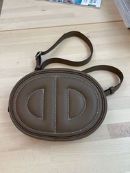 Hermes in-the-loop banane 豬鼻腰包袋大象灰